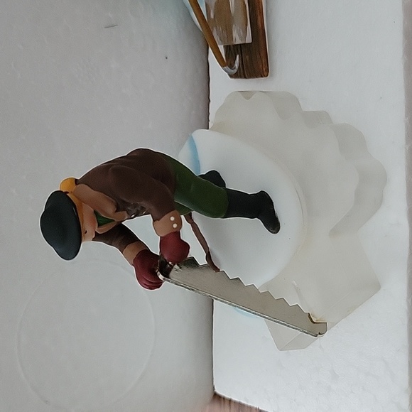 Department 56 Blue Star Ice Harvesters - Picture 2 of 5